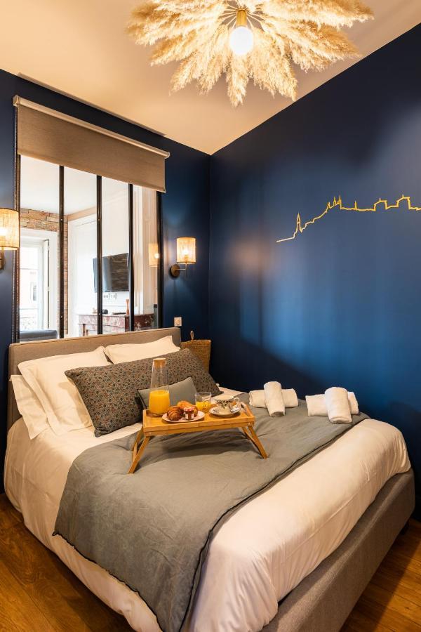 Host Inn Lyon - Hypercentre Vieux Лион Екстериор снимка