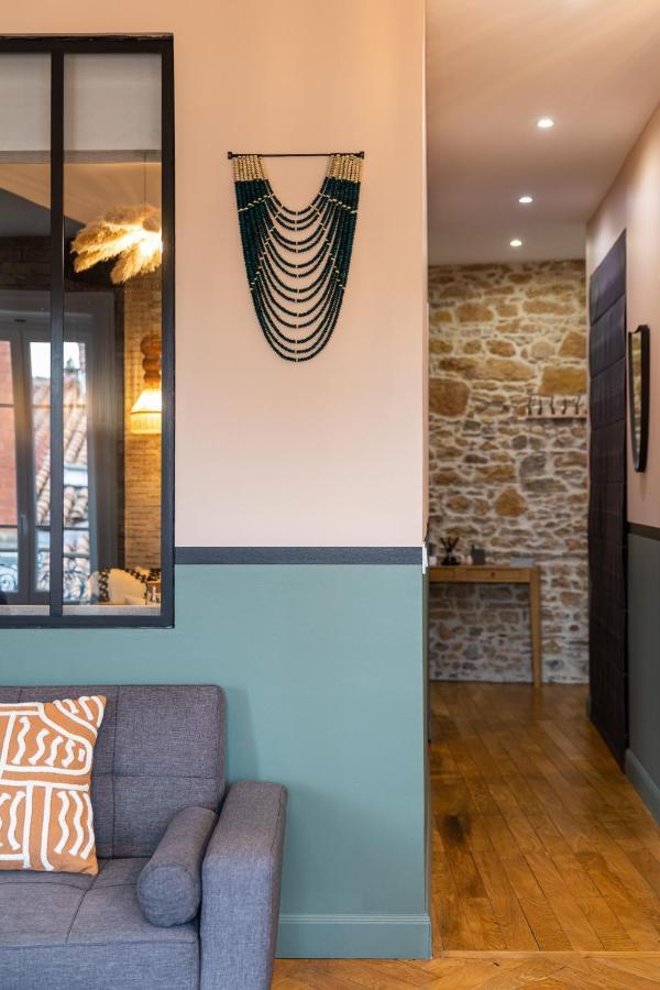 Host Inn Lyon - Hypercentre Vieux Лион Екстериор снимка